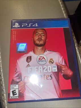 FIFA 20 PS4 Video Game - Pink